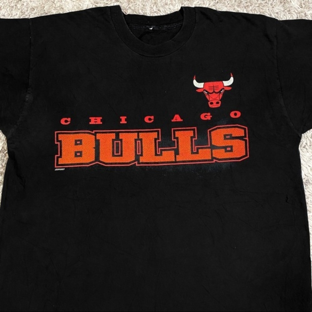 Vintage Chicago Bulls T Shirt Black Oversized Tee - Picture 2 of 5